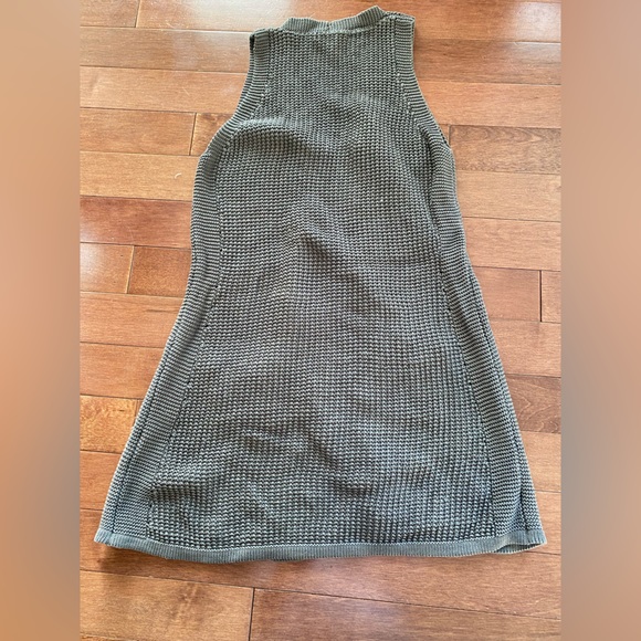 Gerard Darel Women's Olive Army Green Open Knit Sweater Vest Size 2 - Picture 8 of 9